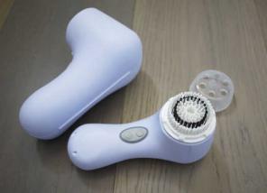Продаю супер-аппарат для чистки кожи лица Clarisonic Mia !