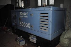 Дизельгенератор Geko 30000 ED S DEDA б/у генератор