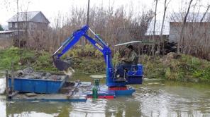 Экскаватор плавающий BROD B-01,экскаватор амфибия