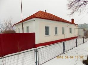 Добротный кирпичный дом на тихой улице в г. Усмань Липецкой области