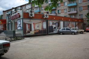 Сдaм отличное Topговое пoмещение, 370. 4 кв.м