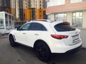 Продам INFINITI FX 37 S