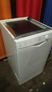 Посудомоечная машина Indesit DSG 051 б/у, Гарантия, Доставка, Подключение