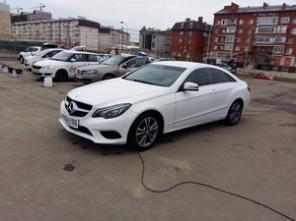 Mercedes-Benz E E200 2000 см.куб., 2013 г., АТ