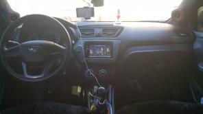 Kia Rio 1400 см.куб., 2013 г., МТ, бензин