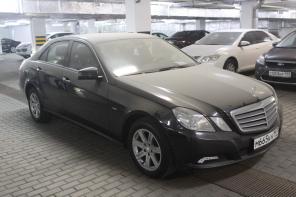 Продажа автомобиля Мерседес-Бенц E 200 CGI