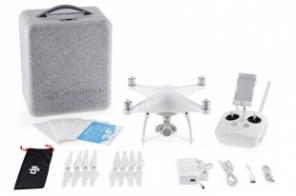 Квадрокоптер DJI Phantom 4, новые, аксессуары