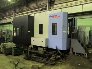Продам промышленный горизонтальный обрабатывающий центр DOOSAN