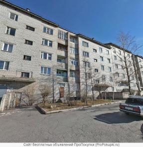 Трех комнатная квартира возле Озера