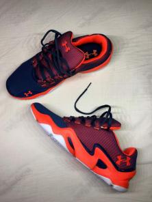 Оригинальная одежда UNDERARMOUR