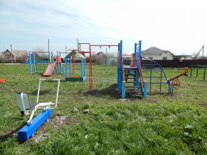 Хомуты и спортивное оборудование для воркаута, детские площадки