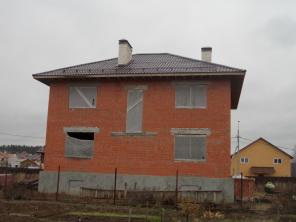Продам коттедж 300 кв.м на участке 9 сот.