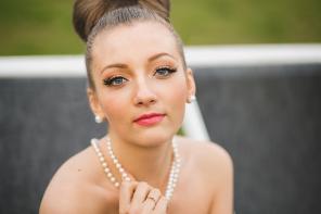 Свадебная прическа и макияж