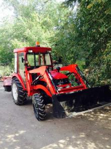Трактор DongFeng DF 404
