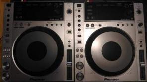 DJ -  Pioneer CDJ-850