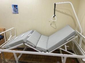 Кровать для лежачих больных