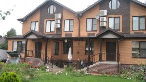 Продается таунхауc в частном секторе д. Новоивановское