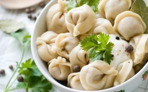 Вкусные домашние пельмени и вареники из отборных ингредиентов!