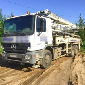 Автобетононасос CIFA K38L 37 метров на Mercedes