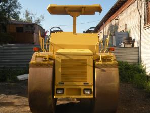 Продам Каток Sakai R2