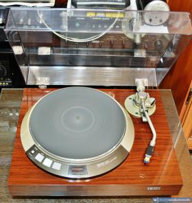 Проигрыватель виниловых пластинок Denon DP-55M