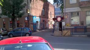 Сдается в аренду торгоо-офисное помещение в центре Воронежа.