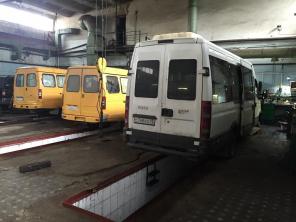 Ремонт и обслуживание автомобилей и автобусов