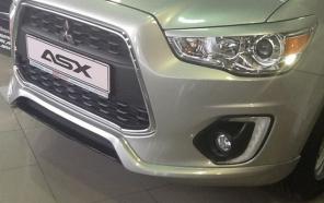 ()  Mitsubishi ASX  ( , )