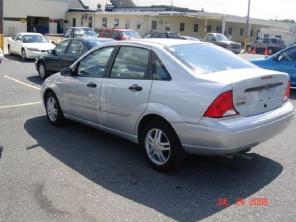 Ford  Focus  SE   