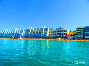Участок у моря в Крыму