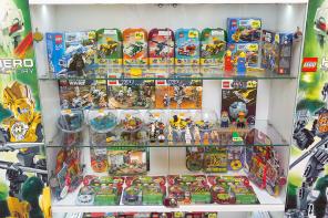 Лего, Ферби, Сильвания фэмилис, Lego, Furby Boom, Sylvanian Families