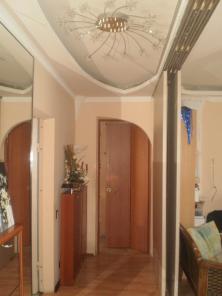 Продается 4-х комн квартира 90 м2, 5/12 эт панельного дома, г. Москва, ул. Декабристов, дом 10, к. 2
