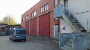 Предлагается в аренду отдельно стоящее капитальное отапливаемое 2-х эт здание – Гараж г. Долгопрудный, ул. Заводская, д. 2