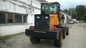 Продам погрузчик YiGongZL30E