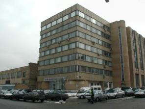 Офисы в бизнес-центре сдаю