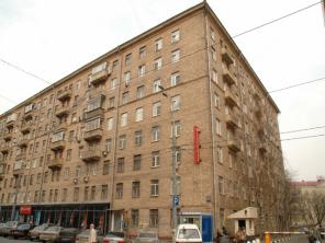 ПРОДАМ 4-КОМН КВ-РУ м.АВИАМОТОРНАЯ 106 кв.м, сталинский дом
