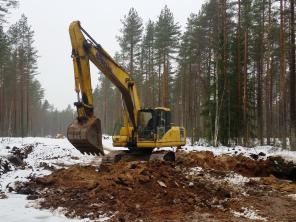 Экскаватор гусеничный Komatsu PC200-7