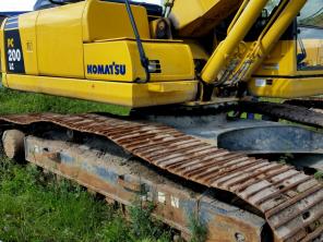 Экскаватор гусеничный Komatsu PC200 2013 года