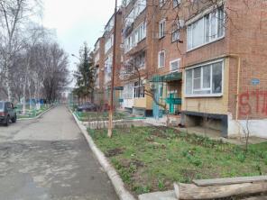 Двyхкoмнaтнaя квaртирa в Кyргaнинскe для вaшeй сeмьи.