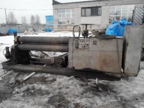 Продам И2222Б, машина листогибочная трехвалковая.