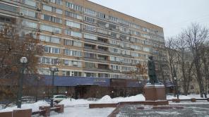 Продается уютная, солнечная 2-х комн квартира 58,4 м2 в доме Совмина. ул. Пречистенка, д. 30/2, м. Кропоткинская