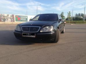 Запчасти Мерседес W220.