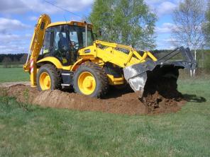 Экскаватор-погрузчик JCB 4CX в аренду