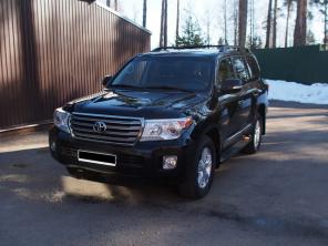 Продам Toyota Land Cruiser 200.