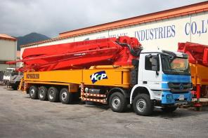 Сдается в аренду Автобетононасос 65 метров KCP 68ZS225