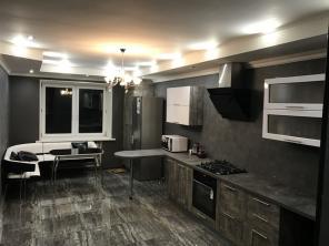 Продам 3х уровневую квартиру.