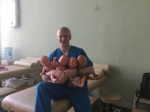 Делаю различные виды массажа.