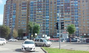 Трехкомнатная квартира на Самарцева,3