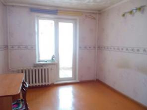 Сдам 3-х комнатную квартиру на длительный срок.