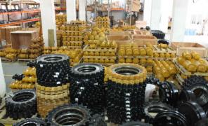 Автозапчасти и принадлежности